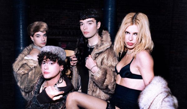 Samantha Hudson se une a FADES, la revelación del queer pop catalán, en Artificial Remix