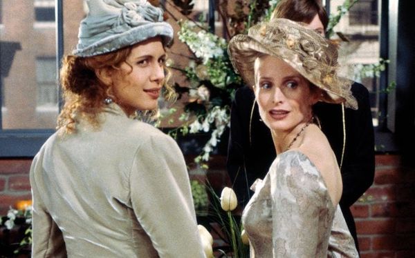 Friends star says ‘certain affiliates blocked out’ lesbian wedding episode