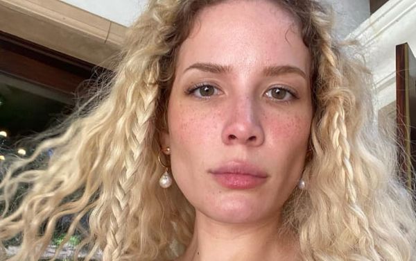 Halsey’s new single will not be released by their record label until they “fake a viral moment on TikTok”