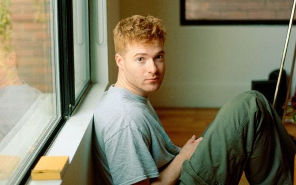 Harry Strange performs new tracks Bite The Hand and Kind Of Love at Abbey Road Studios