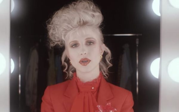 Paramore’s Hayley Williams celebrates the LGBTQ+ community in heartwarming essay