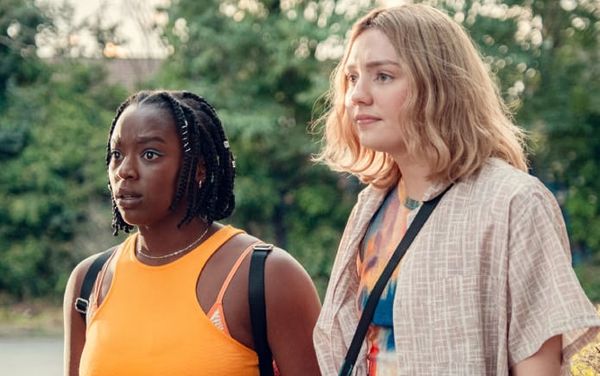 Heartstopper: Tara and Darcy discuss personal space in emotional season 3 teaser