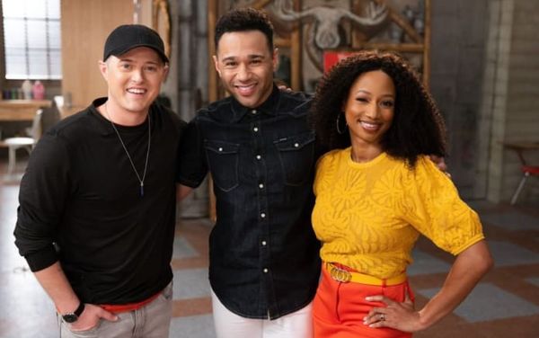 Original High School Musical cast members join HSM series