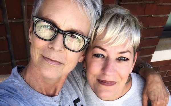 Jamie Lee Curtis making film about stand-in mother at gay weddings