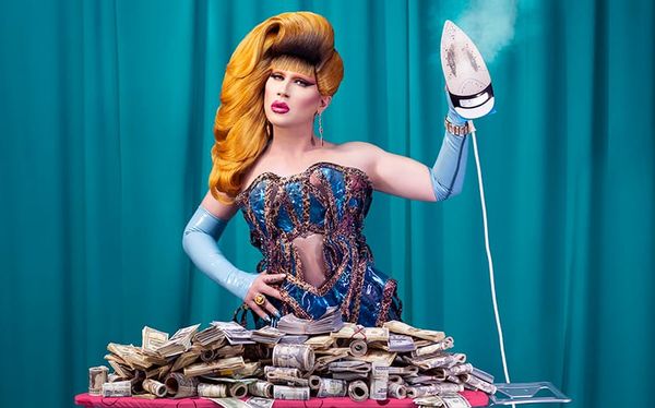 Start your weekend off right with Jodie Harsh’s new banger Filthy Rich
