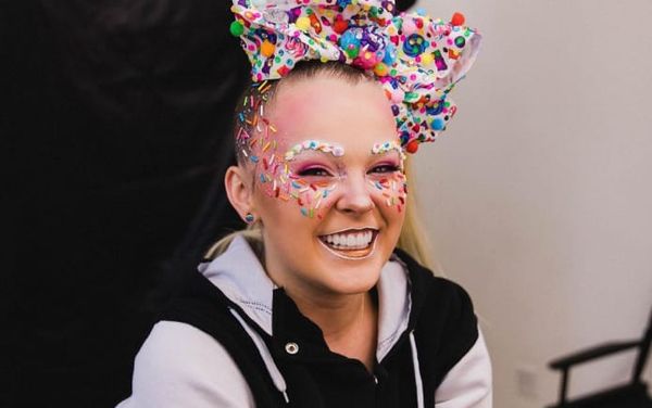 JoJo Siwa opens up about coming out and “wonderful” girlfriend in new interview