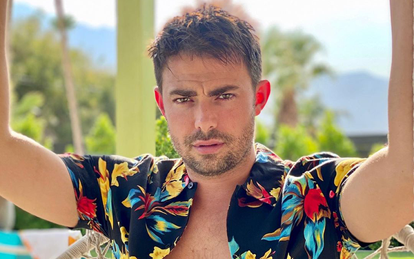 Jonathan Bennett shares heartfelt post in honour of World Theater Day