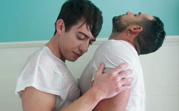 Kevin McHale and Johnny Sibilly play lovers in James Dean music video