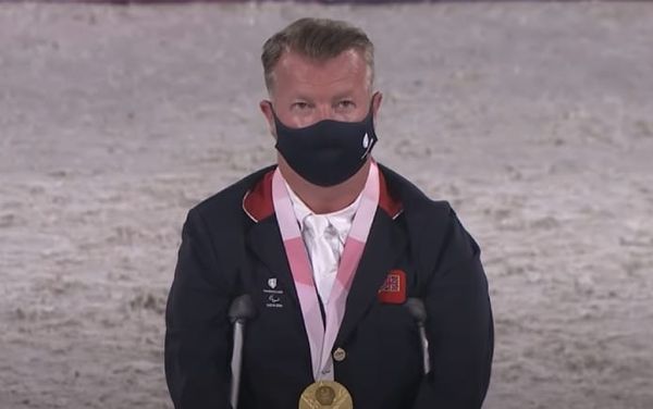 Sir Lee Pearson sends moving message to LGBTQ+ community after gold medal win