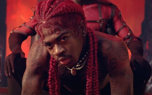 Lil Nas X experiences wardrobe malfunction during SNL performance