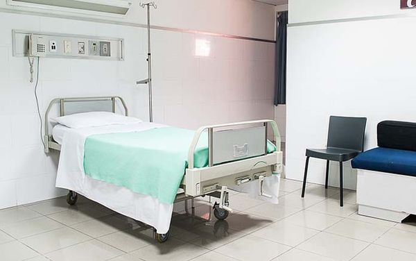 Gay woman ‘diagnosed with homosexuality’ by Spanish hospital