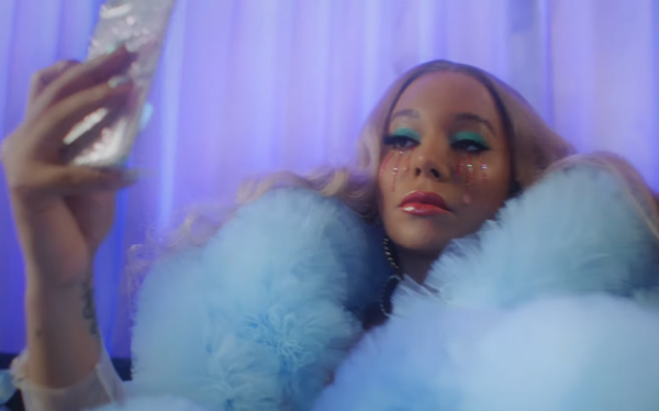 Munroe Bergdorf releases powerful video for Trans Day of Visibility