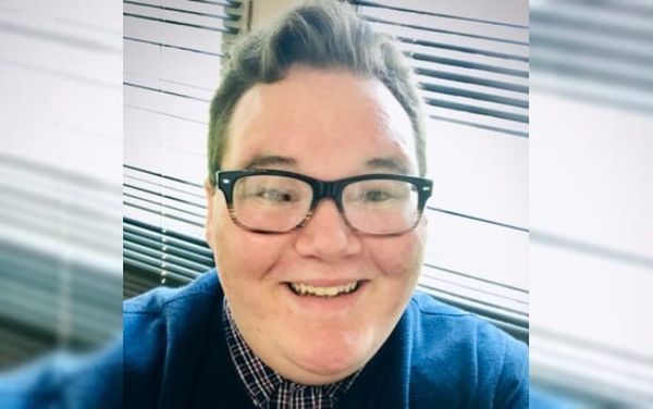 Gay teacher resigns after school tells him to sign letter promising to hide sexuality