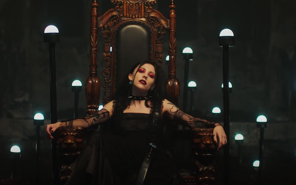 Listen to Pale Waves’ brand new emo pop single Easy