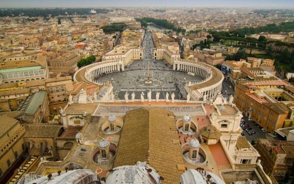 El Papa León XIV afirma que el matrimonio es entre un hombre y una mujer