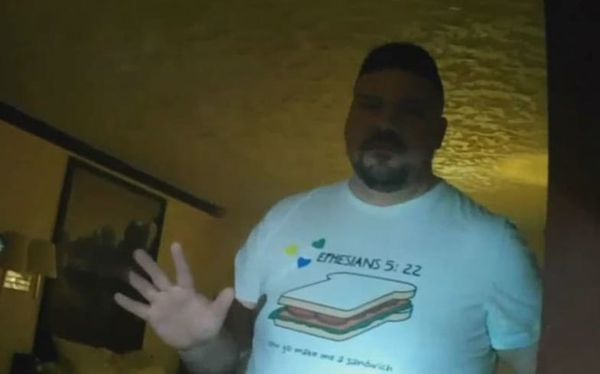 Anti-gay Republican senator caught on camera with underage male prostitute