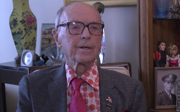 97-year-old gay war veteran robbed and assaulted after helping attacker