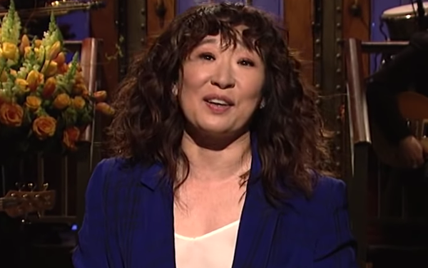 Sandra Oh leads a moving speech at Stop Asian Hate rally in a Pittsburgh