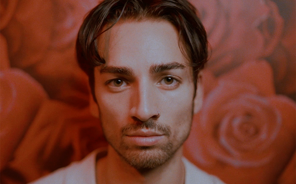 SXMSON refuses to be an LGBTQ artist who “shies away” from their sexuality