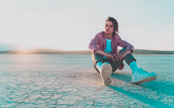 Teddy Jackson unveils cinematic visual for debut single Pretty Runaways