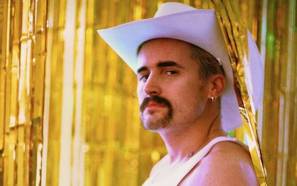 Tom Aspaul launches new era with 80s-inspired banger The Program