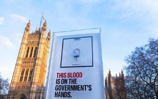UNILAD exhibits blood on streets of London after hosting ‘illegal’ blood bank