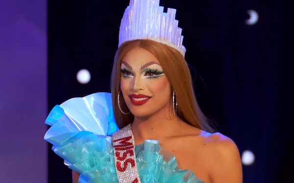 Did you spot what Valentina left the All Stars queens in the Drag Race werkroom?