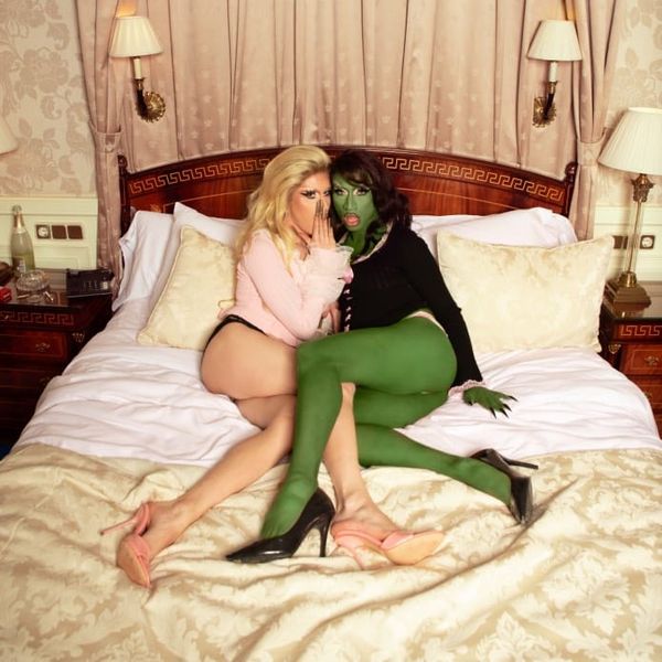 Gad Yola y Alaska Nebraska ponen patas arriba el mundo de Oz