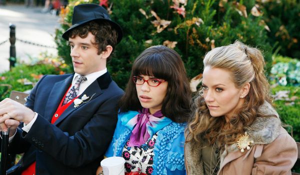 Two decades on, the Ugly Betty cast "would all love" to bring the camp classic back