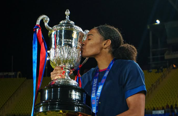 Salma Paralluelo deja el Barça: la cuarta salida de peso del verano azulgrana