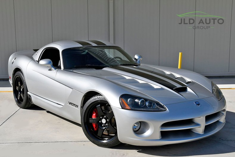 By Invitation Only: 2009 Dodge Viper SRT-10 VOI-10 Edition