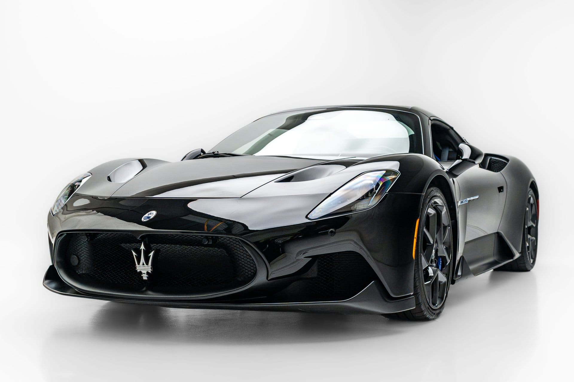 Black 2023 Maserati MC20 Cielo