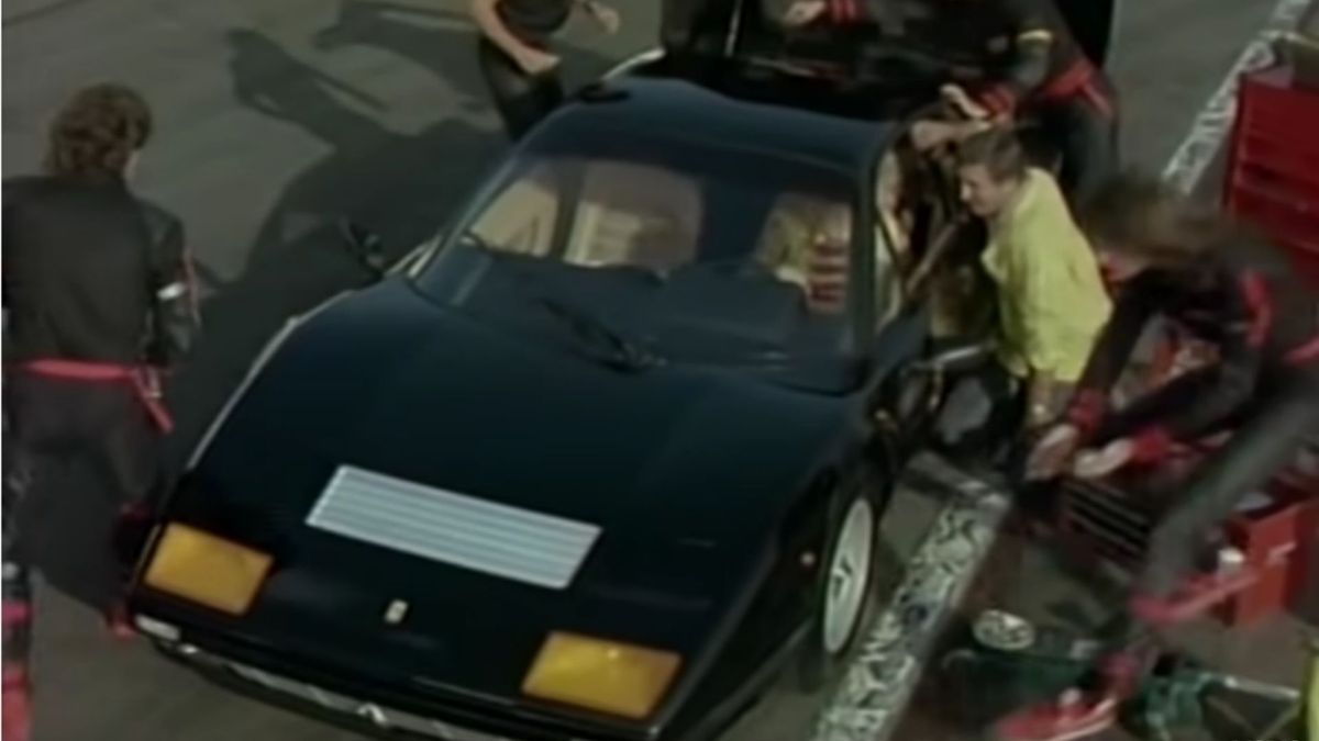 Sammy Hagar Tells The Story Behind I Can't Drive 55