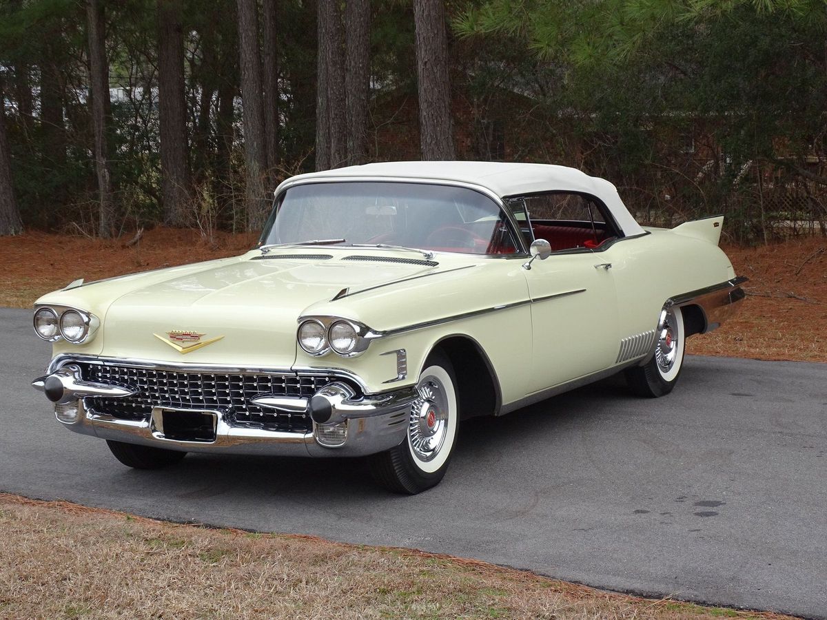 CALVENDO Puzzle 1958 Cadillac Eldorado Biarritz – 2000 Teile, 90x67 Cm – Echtes Foto-Motiv Für Entspannte Stunden