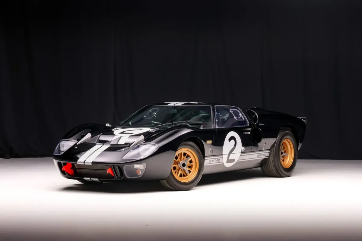 This Superformance Ford GT40 Features 496 Power