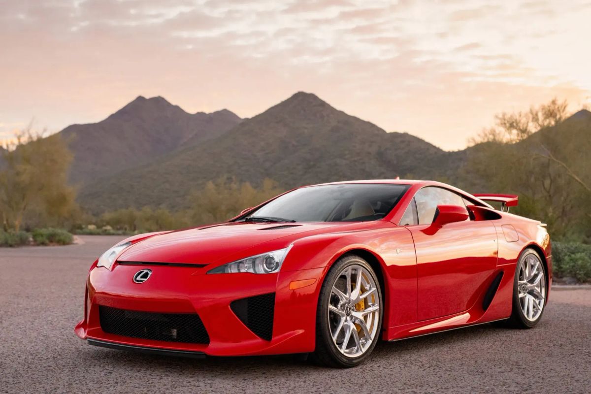 Cascio Motors Is Selling a Stunning 268-Mile Lexus LFA On Bring A