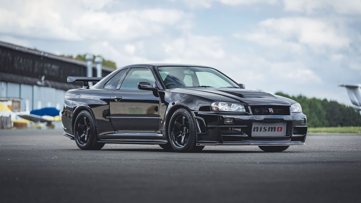One-of-One NISMO CRS R34 GT-R Set to Stun at Monterey Jet Center