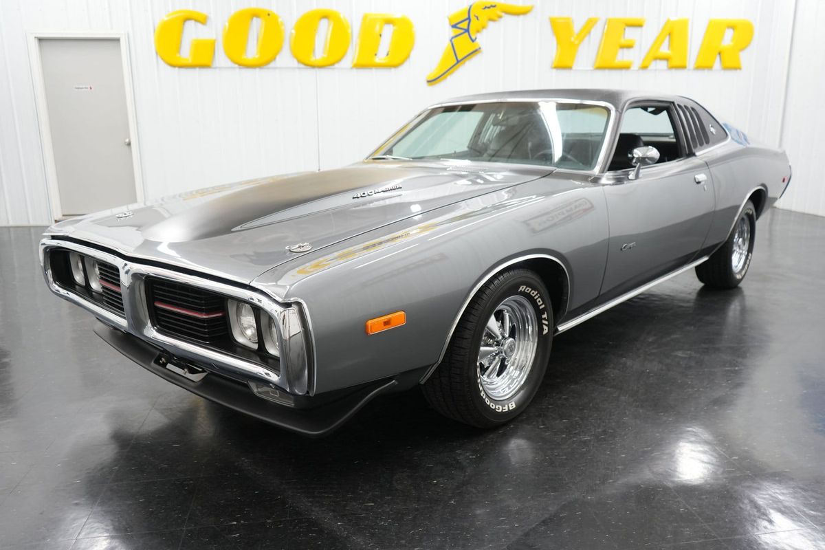 Classic 1973 Dodge Charger SE Blends Muscle Car Heritage with