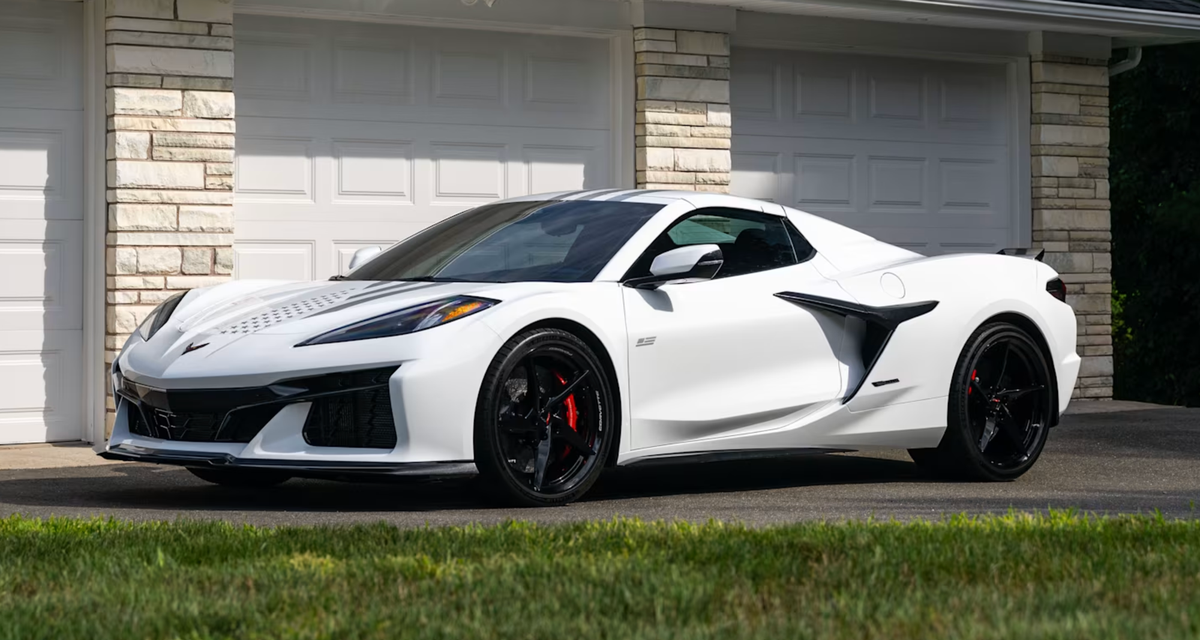 One of 250: Rare 2026 Corvette E-Ray Stars & Steel Convertible Heads to Mecum's Nashville Sale