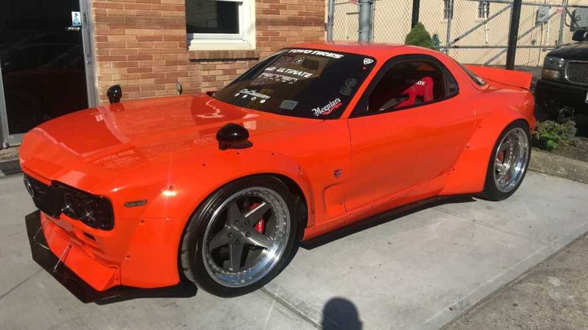 RX-7プチカスタム This Uniquely Modified Mazda RX-7 Packs 800hp