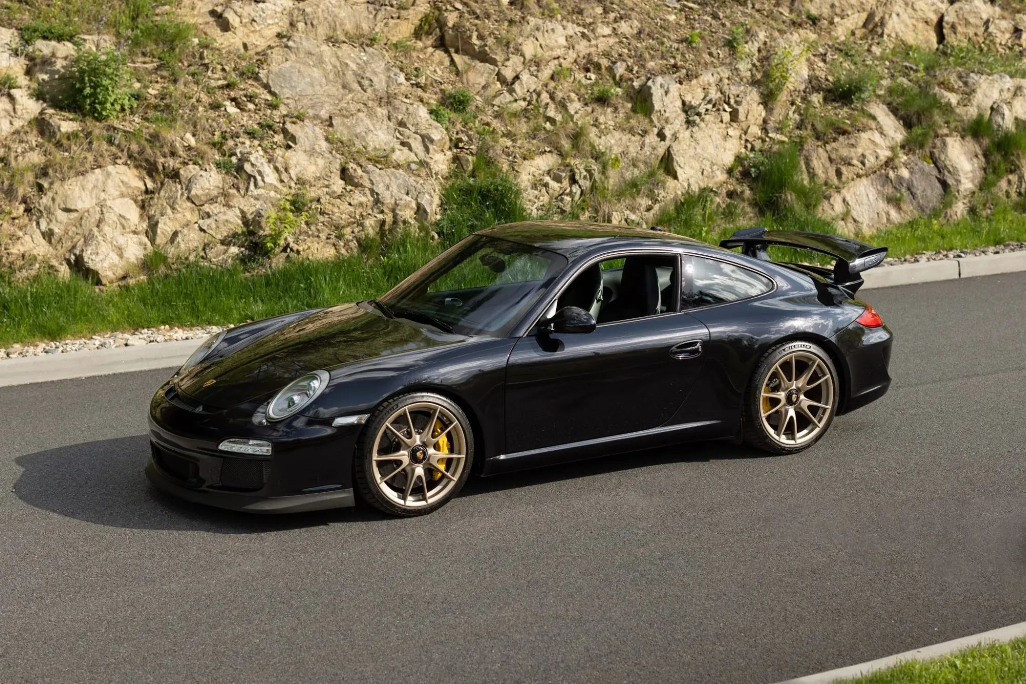 You Can Own This Stunning 7k-Mile 2010 Porsche 911 GT3