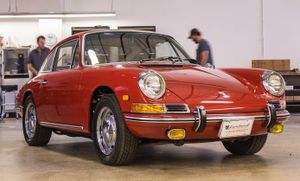 Check Out This Beautifully Restored 1968 Porsche 912