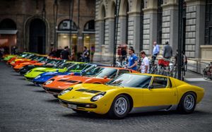 Five Things You Might Not Know About The Lamborghini Miura