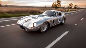 Shelby Cobra Daytona Coupe CSX2000 Is A Secret Weapon