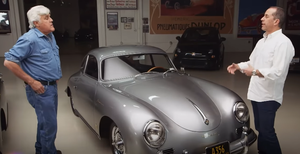 Jerry Seinfeld Swings By Jay Leno’s Garage