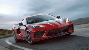 Open Throttle Therapy Awaits In A Mid-Engine 2020 Chevy Corvette Z51