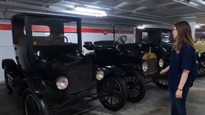 Take The Virtual Petersen Automotive Museum Pre-War Vault Tour