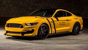 Carve Corners In Championship Driver Allen Grant's Rare 2017 Shelby GT350R