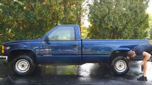 Watch A Barn Find 1994 GMC Sierra Get Fully Detailed