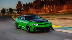 Italian-American Hybrid: Lamborghini-Bodied Camaro Rendering